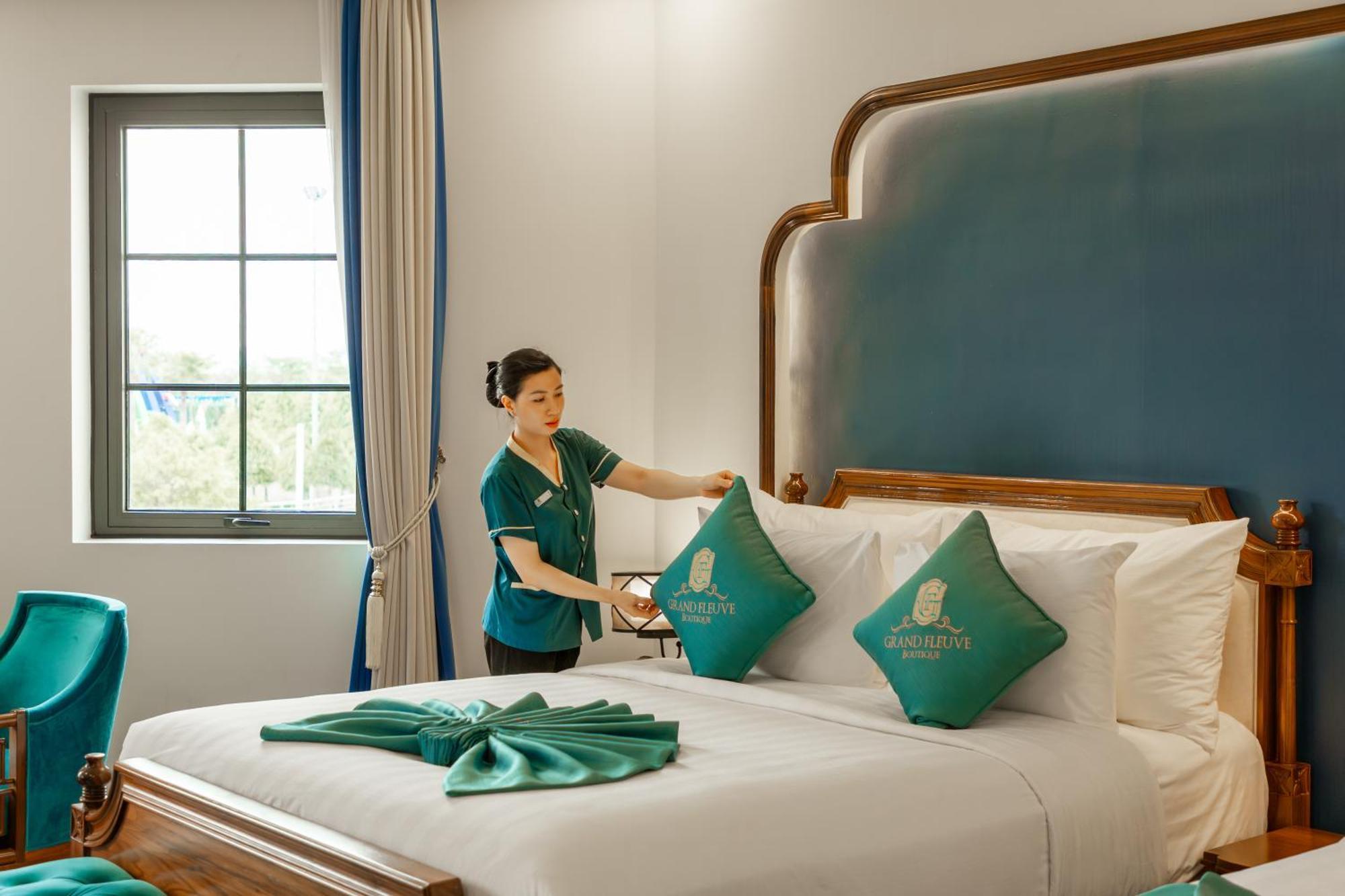 Hotel Grand Fleuve Boutique Hạ Long Exterior foto